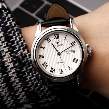 买手表十大注意事项 选购手表的十大忠告 新手买表的十大建议